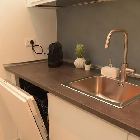 Niguarda's Nest - Monolocale A Due Passi Dall'ospedale Apartment